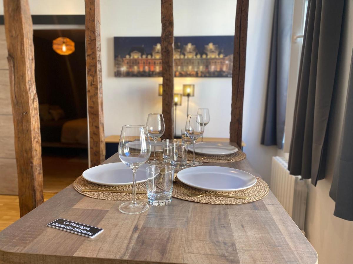 Le Gonzague, Appartement Hyper-Centre Tout Confort. Charleville-Mezieres Luaran gambar