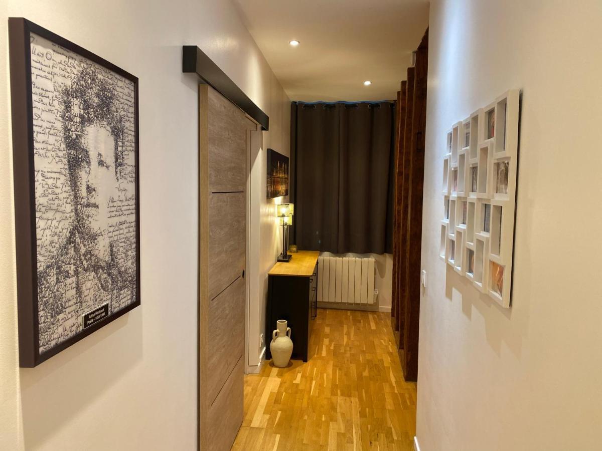 Le Gonzague, Appartement Hyper-Centre Tout Confort. Charleville-Mezieres Luaran gambar